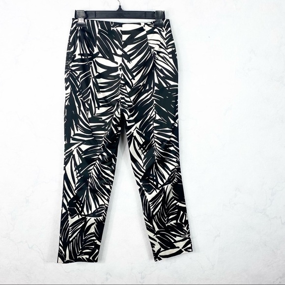 [Lafayette 148] Palm Leaf Printed Crop Pants - Picture 4 of 4